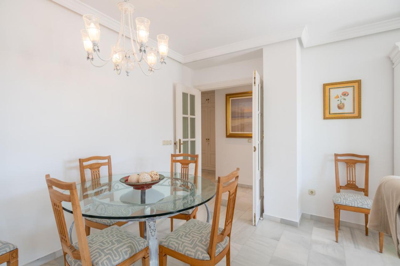 Apartamento Familiar Vistas Al Mar By Rent Me Estepona Kültér fotó