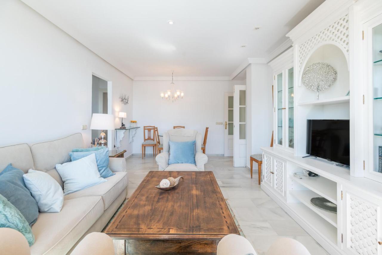 Apartamento Familiar Vistas Al Mar By Rent Me Estepona Kültér fotó