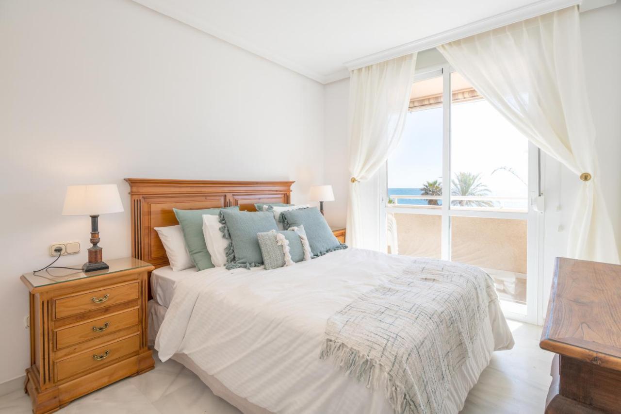 Apartamento Familiar Vistas Al Mar By Rent Me Estepona Kültér fotó